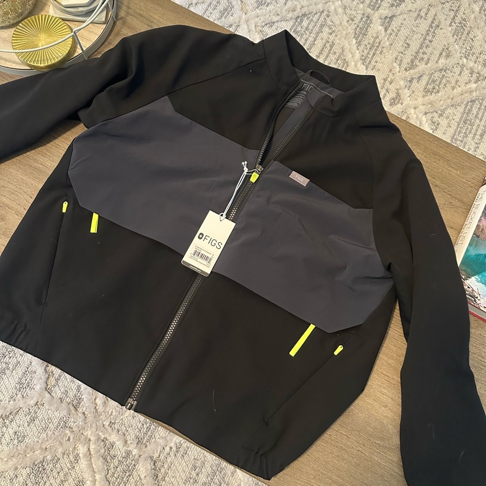 Figs Sydney Double Utility Scrub Jacket Black size M